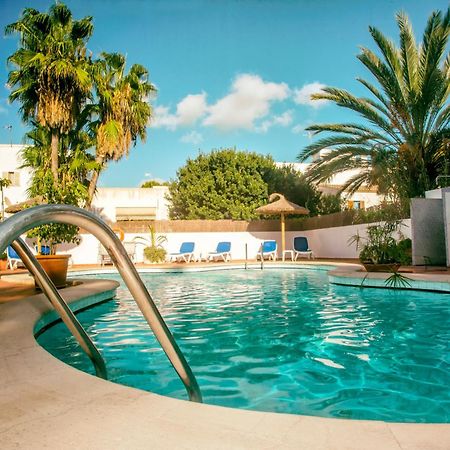 Hotel Martorell By Mhr Colonia de Sant Jordi Luaran gambar