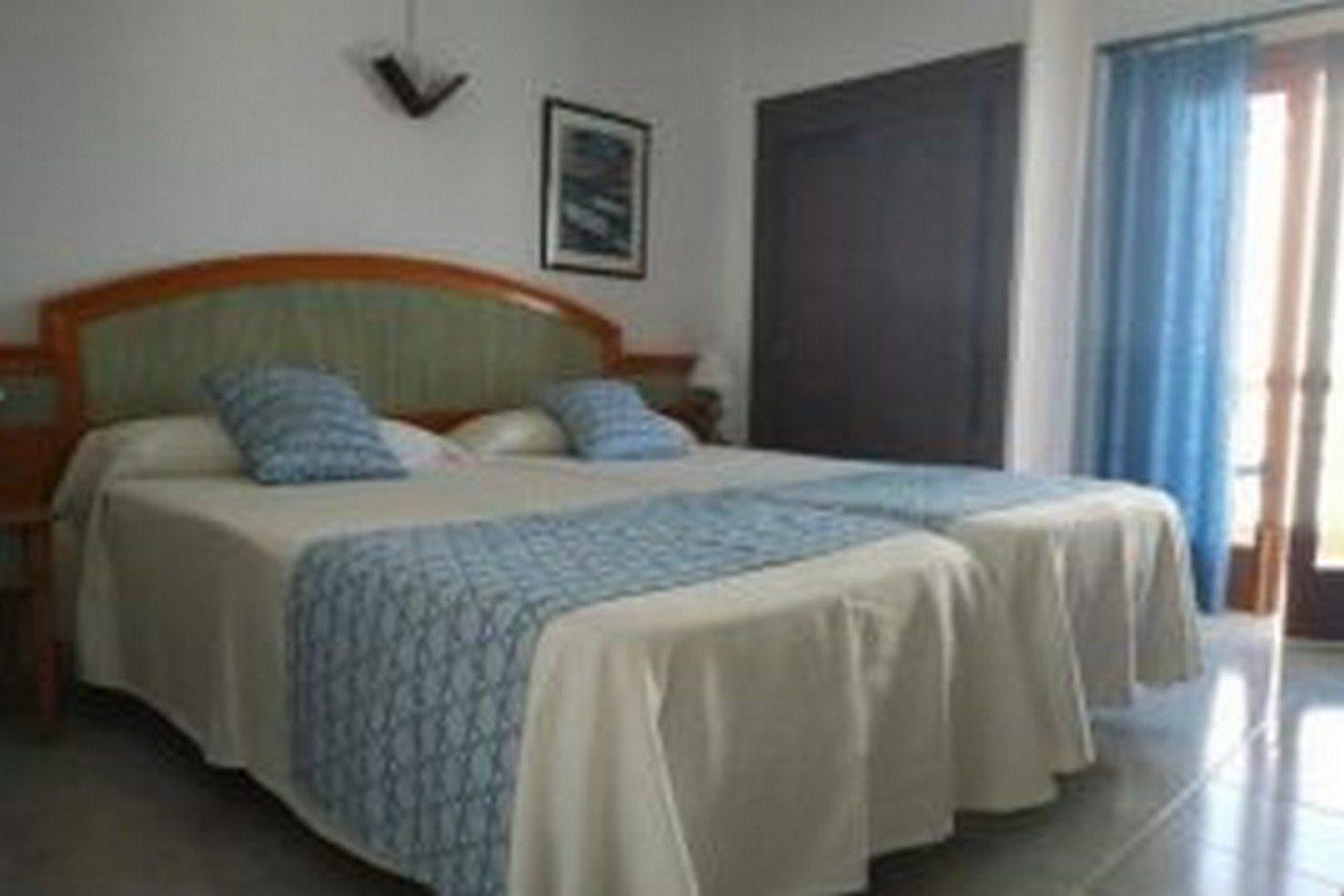 Hotel Martorell By Mhr Colonia de Sant Jordi Luaran gambar