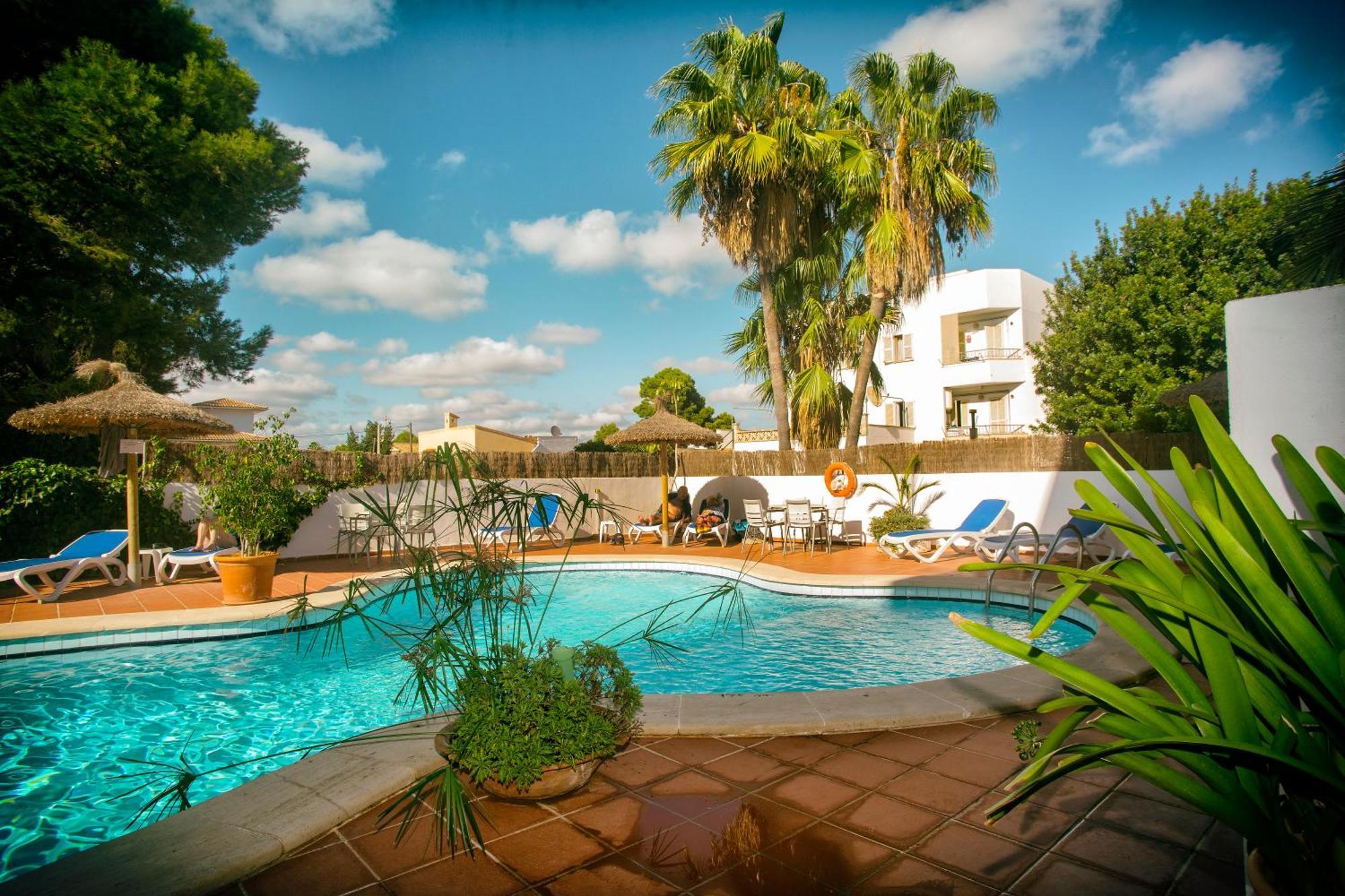 Hotel Martorell By Mhr Colonia de Sant Jordi Luaran gambar