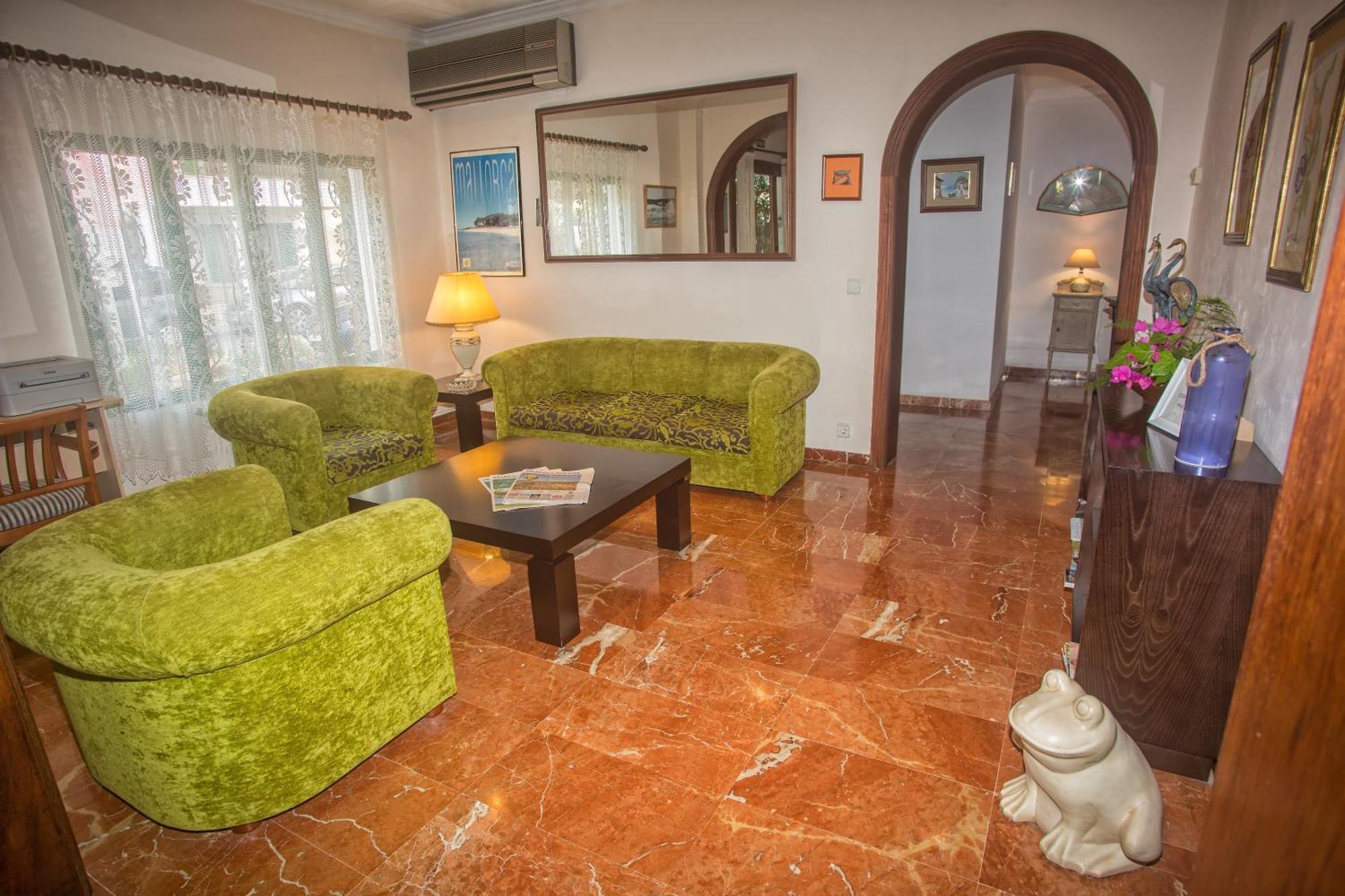 Hotel Martorell By Mhr Colonia de Sant Jordi Luaran gambar