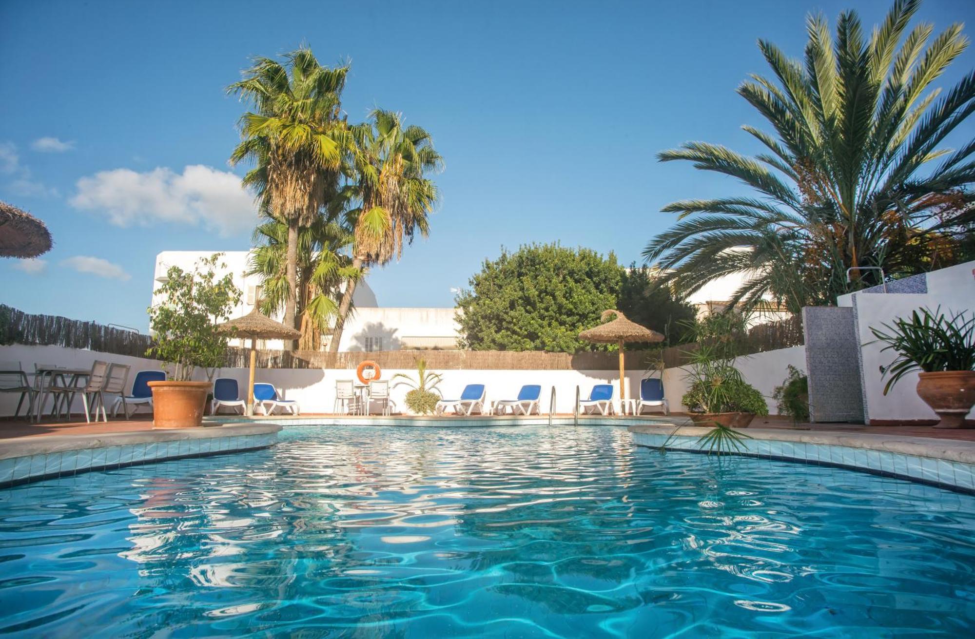 Hotel Martorell By Mhr Colonia de Sant Jordi Luaran gambar