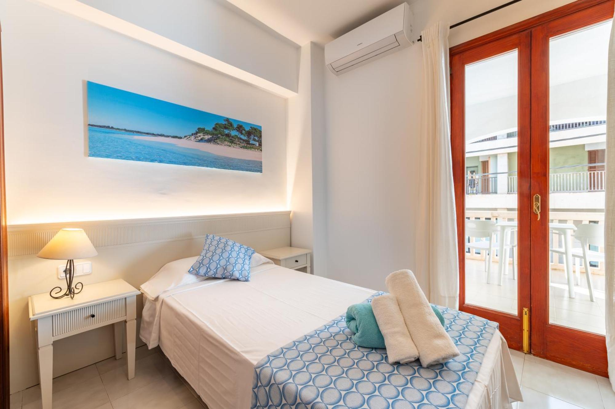 Hotel Martorell By Mhr Colonia de Sant Jordi Luaran gambar